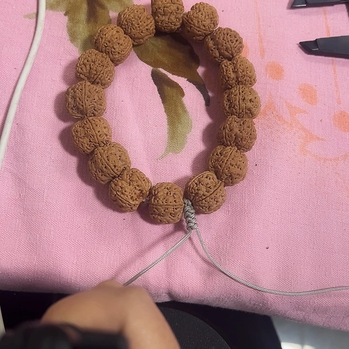 深***鲸金刚菩提吊坠金刚梅花梅花