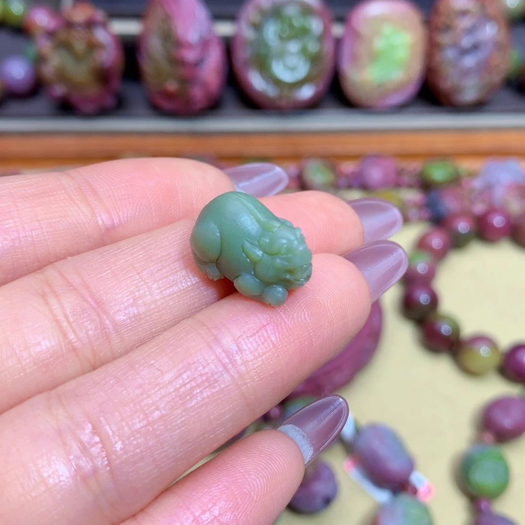 玛瑙挂件未镶嵌盐源