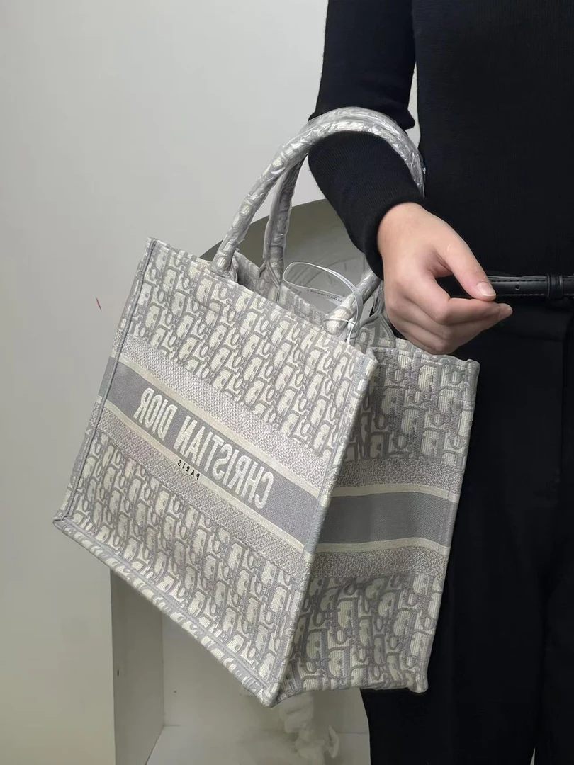 95新 DIOR/迪奥 tote 中号老花灰色/优品