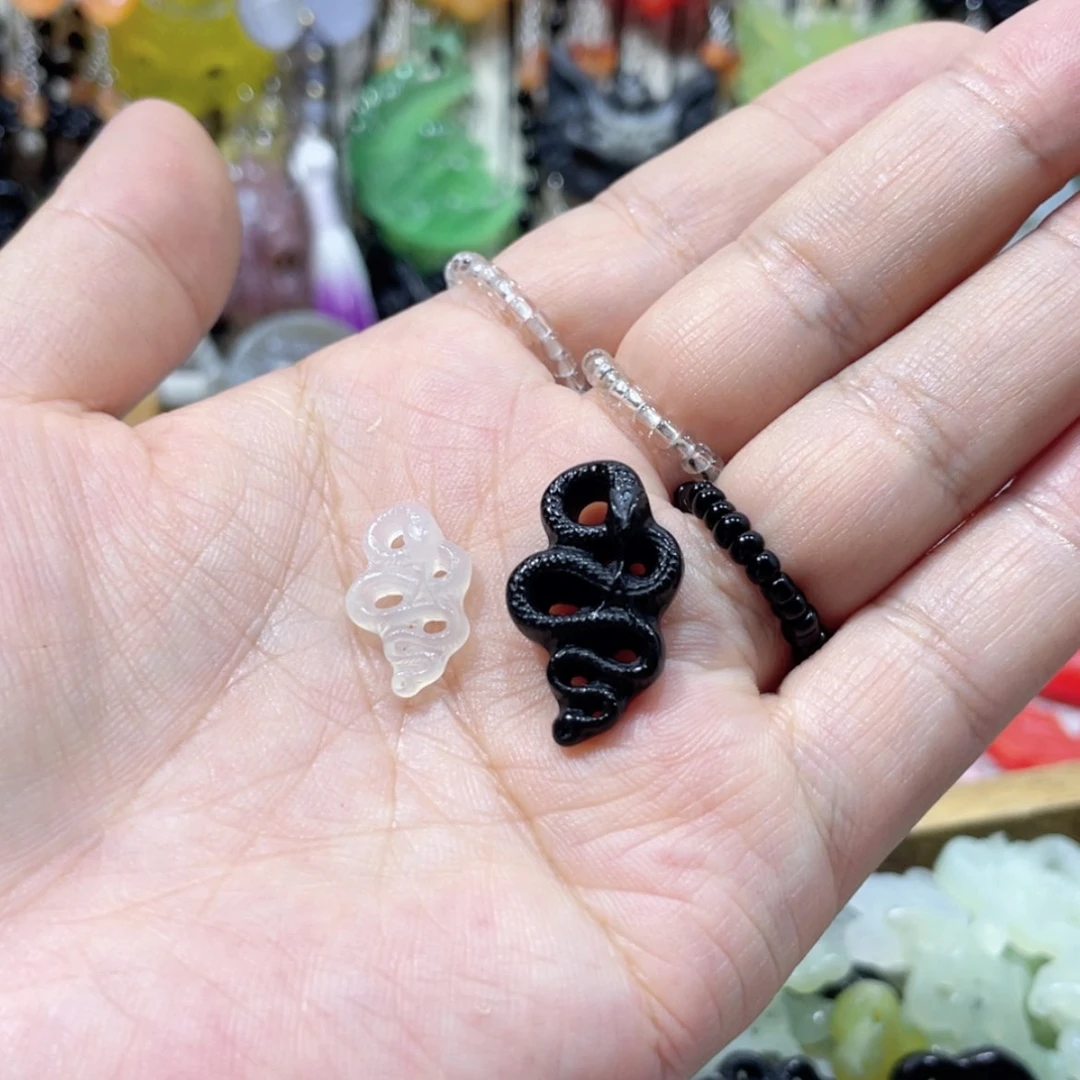 【闪购商品】未镶嵌岫玉颈饰௸****24吊坠