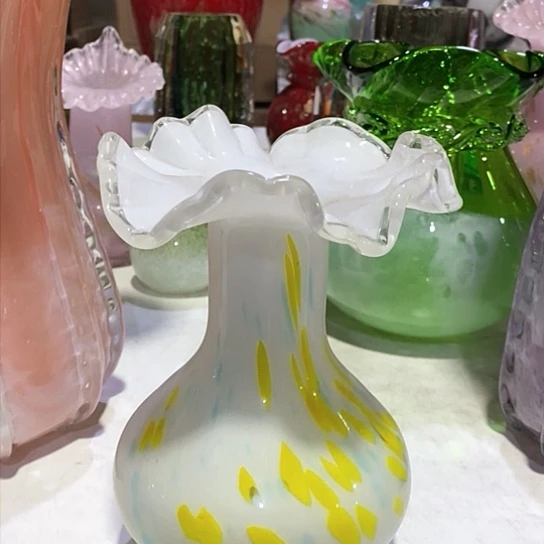 琉璃高度21厘米芬顿花瓶