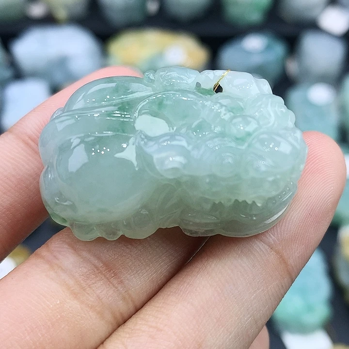 翡翠未镶嵌颈饰天然缅甸翡翠