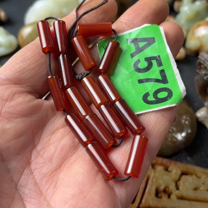 玛瑙/玉髓颈饰合金