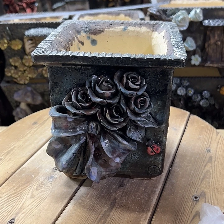 青藤多肉花盆百搭