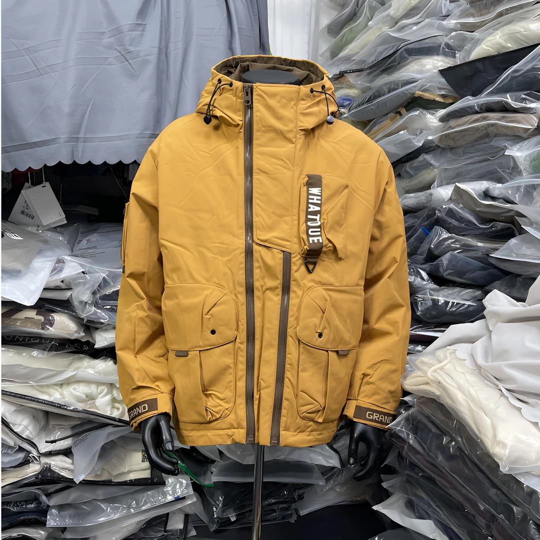 男冬季2024年新款工装冲锋衣高端休闲男士连帽外套防寒服棉服