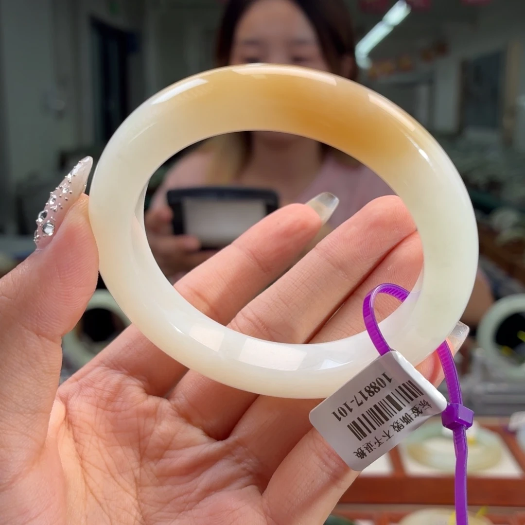 和田玉手镯未镶嵌5455