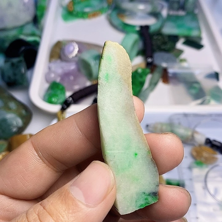 翡翠散珠天然翡翠A货挂件