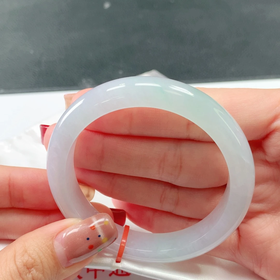 未镶嵌手镯翡翠121