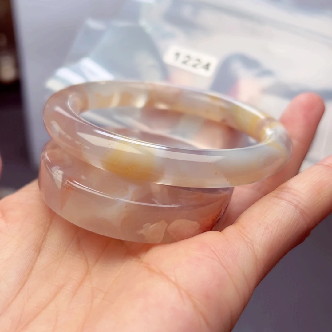 玛瑙/玉髓手镯默认微瑕57未镶嵌