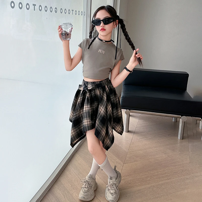 2025炸街女童裙子套装夏季女孩夏装洋气时髦不规则格子裙两件套