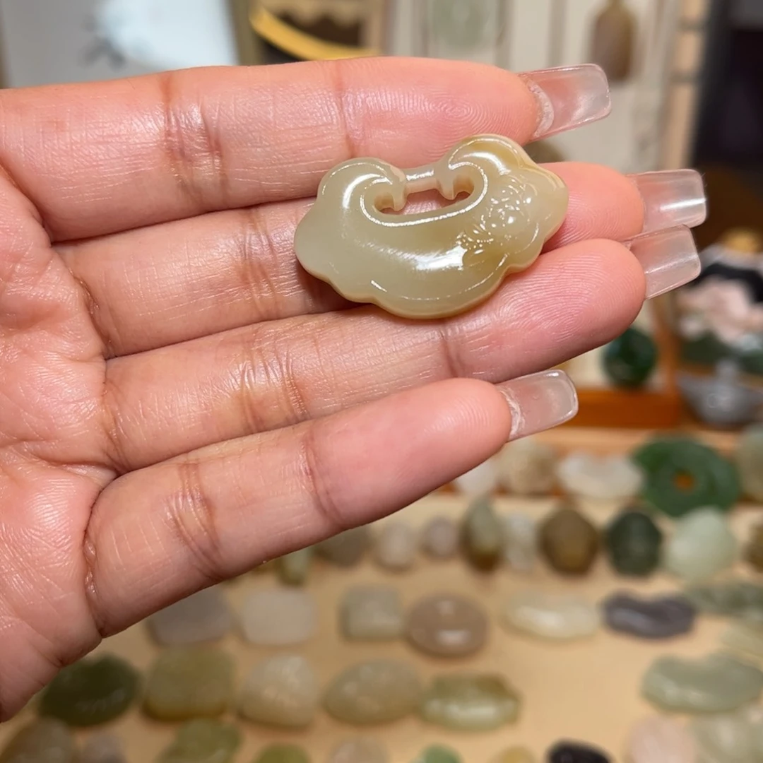 和田玉颈饰未镶嵌兔*神