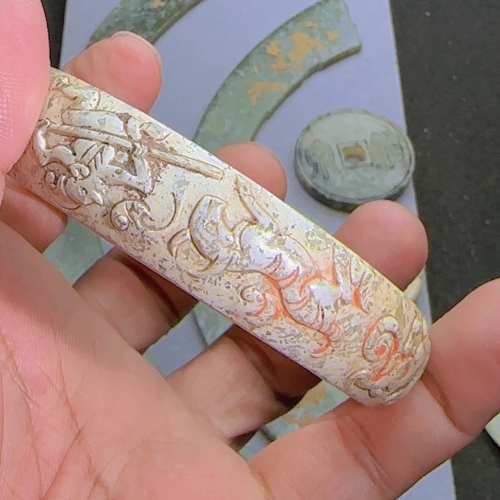 华***子和田玉（糖玉）未镶嵌挂件