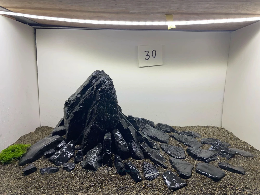 70/80.90独峰黑金峡谷石造景