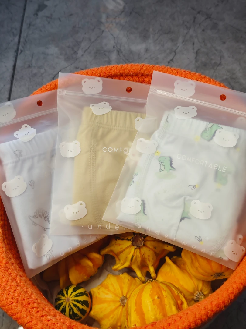 四季款男童平角内裤 3 条装透气吸汗柔软舒适（随机）