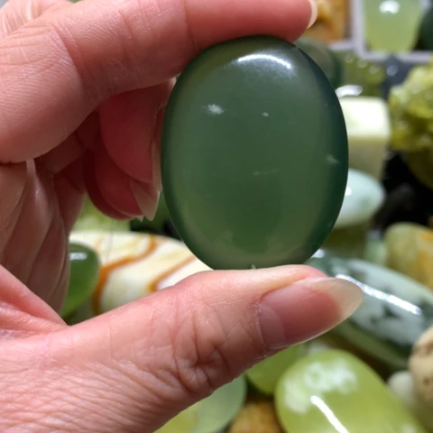 蛇纹石玉未镶嵌手把件