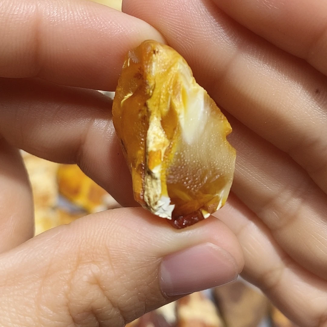 定制琥珀蜜蜡原石