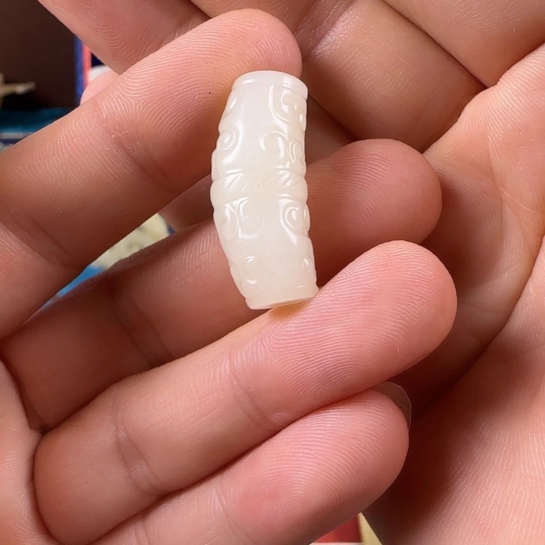 上***化未镶嵌和田玉挂件