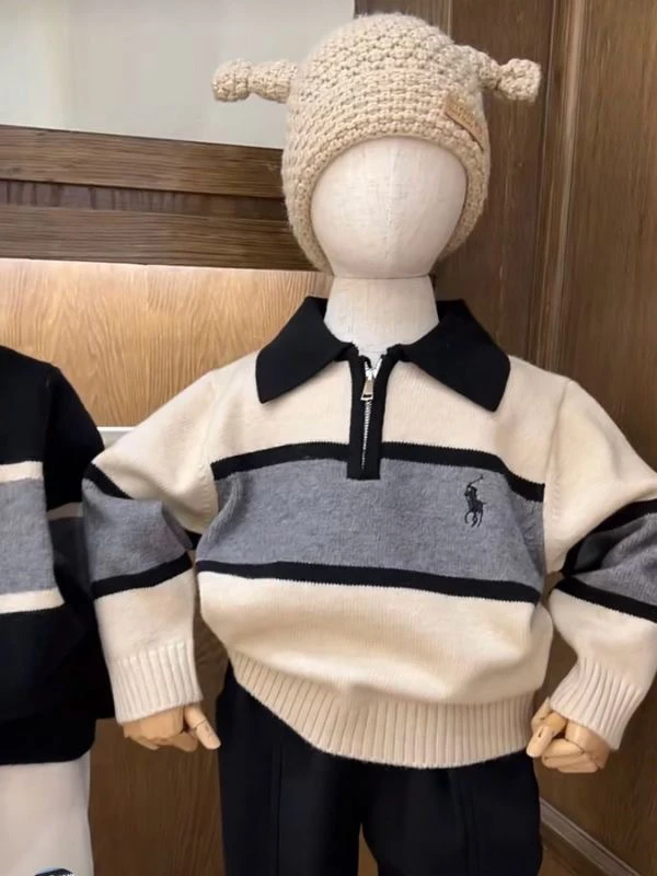 韩国儿童男童翻领毛衣春秋学院风宝宝洋气时髦刺绣拼色套头针织衫