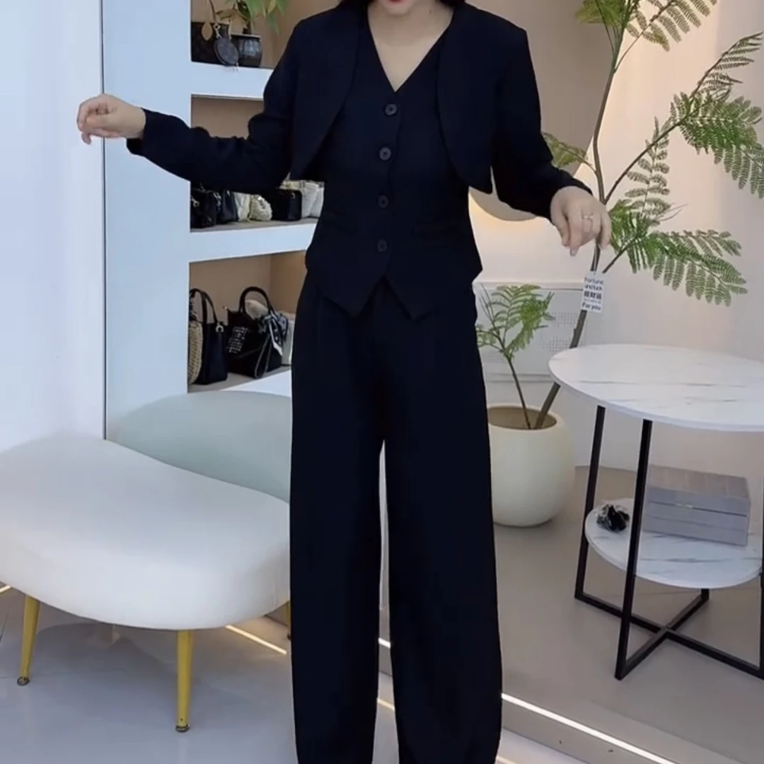 定制百搭西装短外套搭配坎袖马甲直筒长裤西装套装