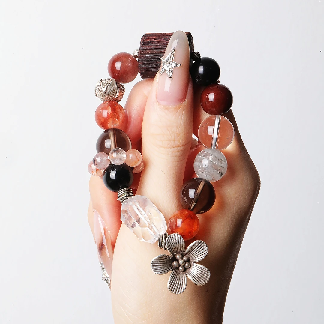 925银木质手链 七S09826 长条方块花朵红珠晶晶手链