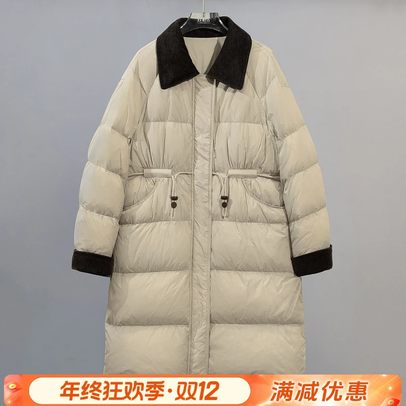 丝柏舍2025冬装新款女装撞色翻领中长款90绒羽绒服S54B2640Y