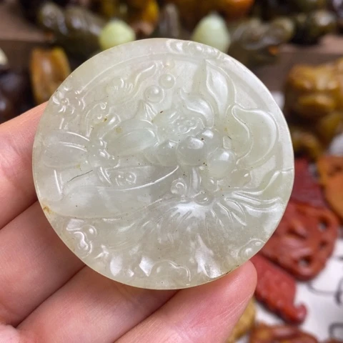 蛇纹石玉未镶嵌颈饰05