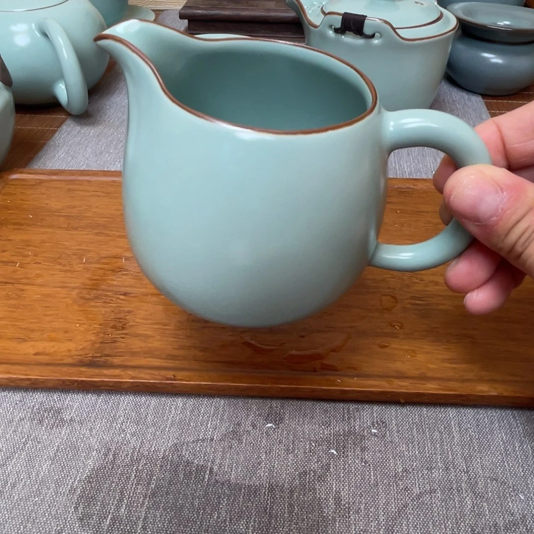 瓷片开播福利。。。。。。