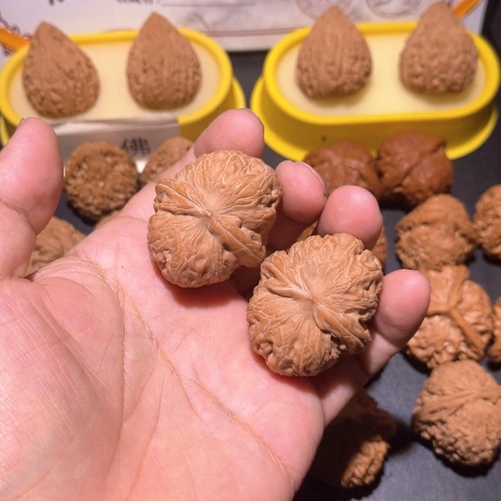 文玩核桃把件41元宝