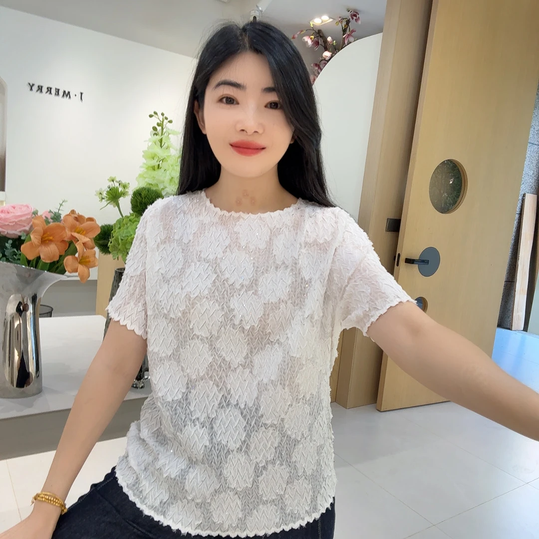QC 253533 夏季薄款肌理感圆领压褶烫钻收腰显瘦百搭t恤