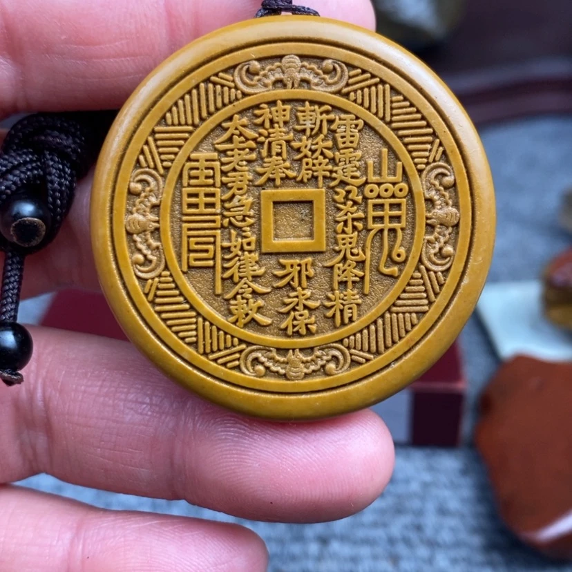 【闪购商品】原石雕刻手把件