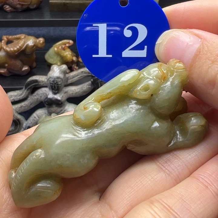 和田玉未镶嵌挂件