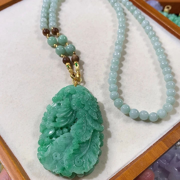 翡翠未镶嵌颈饰翡翠吊坠