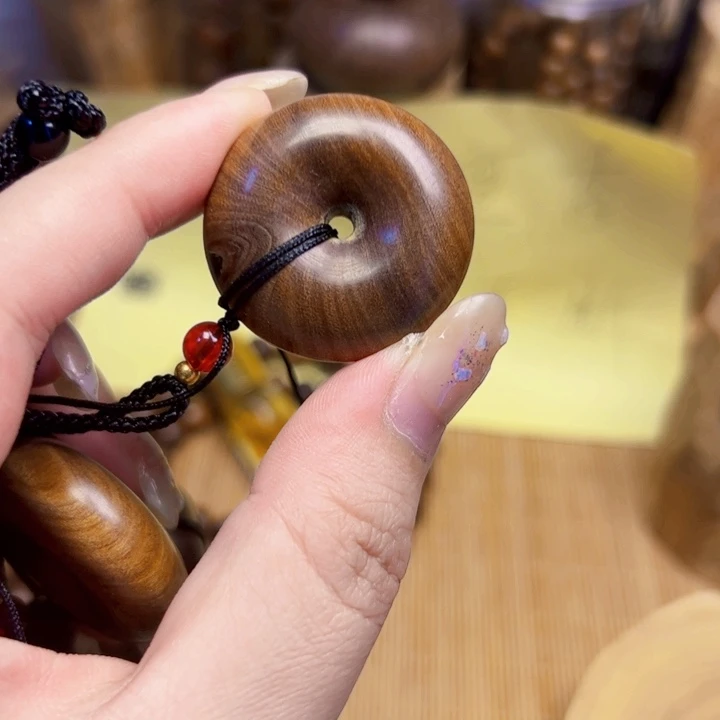 檀香木其他老山檀香沉水平安扣