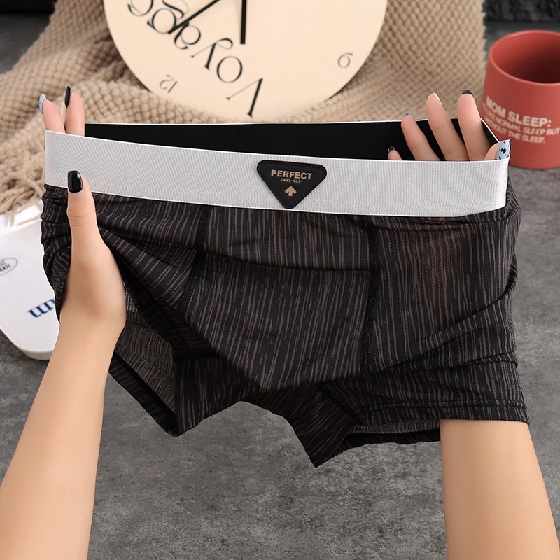 新款男士冰丝内裤男款平角裤夏季凉爽轻薄透气男生短裤四角裤