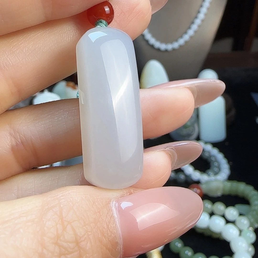 和田玉未镶嵌颈饰定制发货