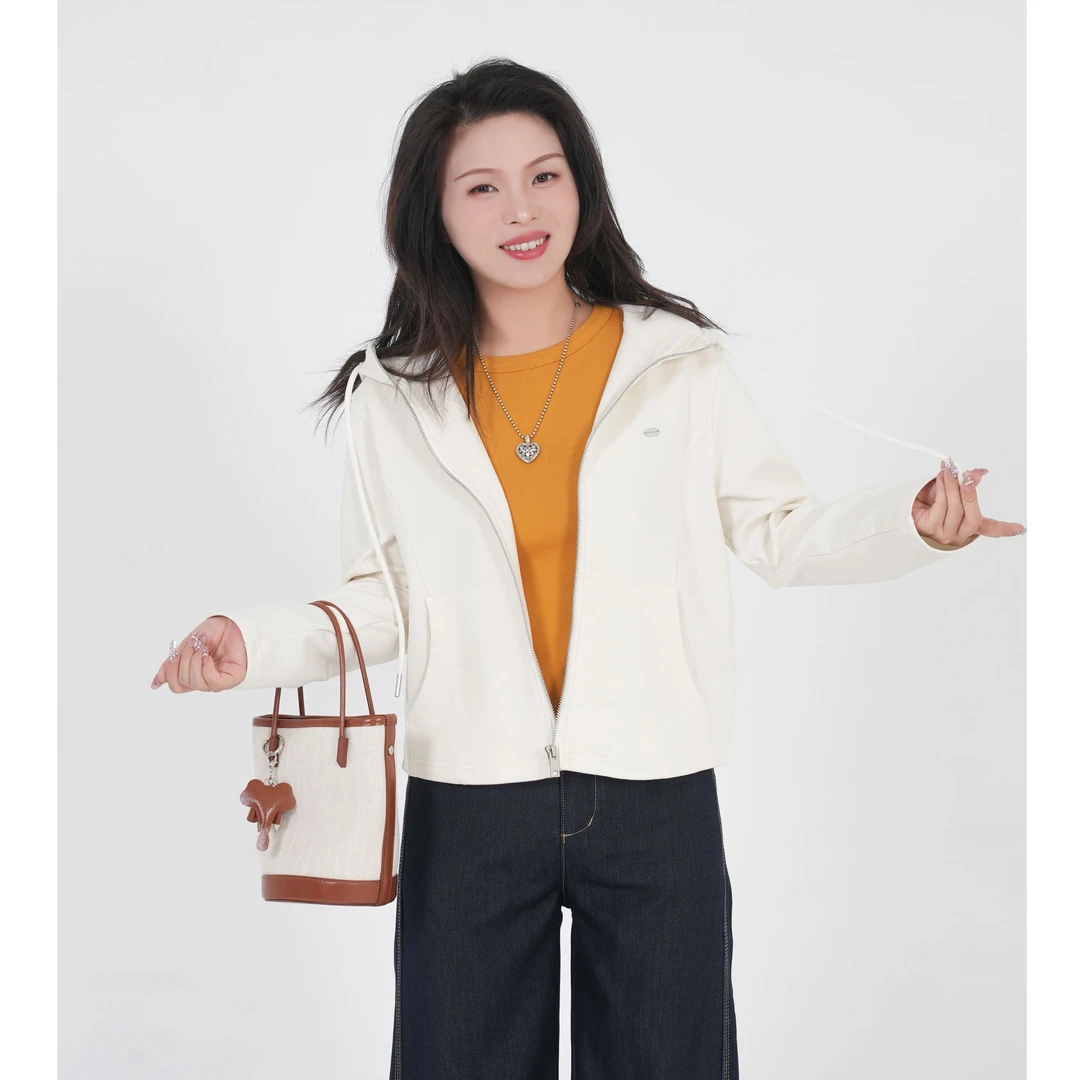 小个子圆圆AG090空气层短款连帽修身拉链外套女早秋运动户外上衣