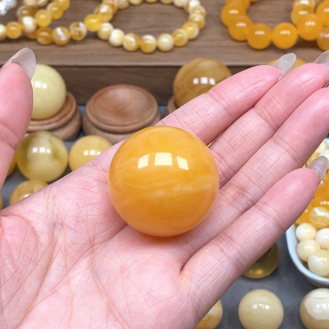 O***K琥珀未镶嵌裸石天然