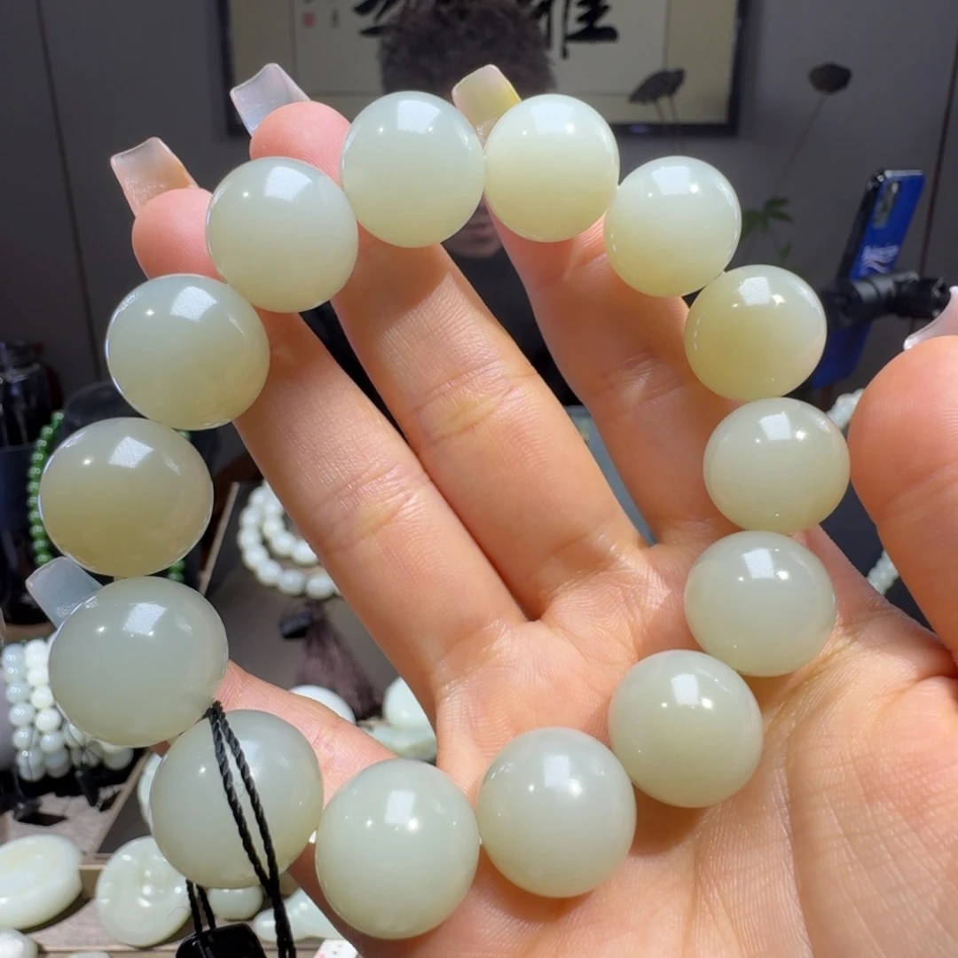 手链未镶嵌和田玉