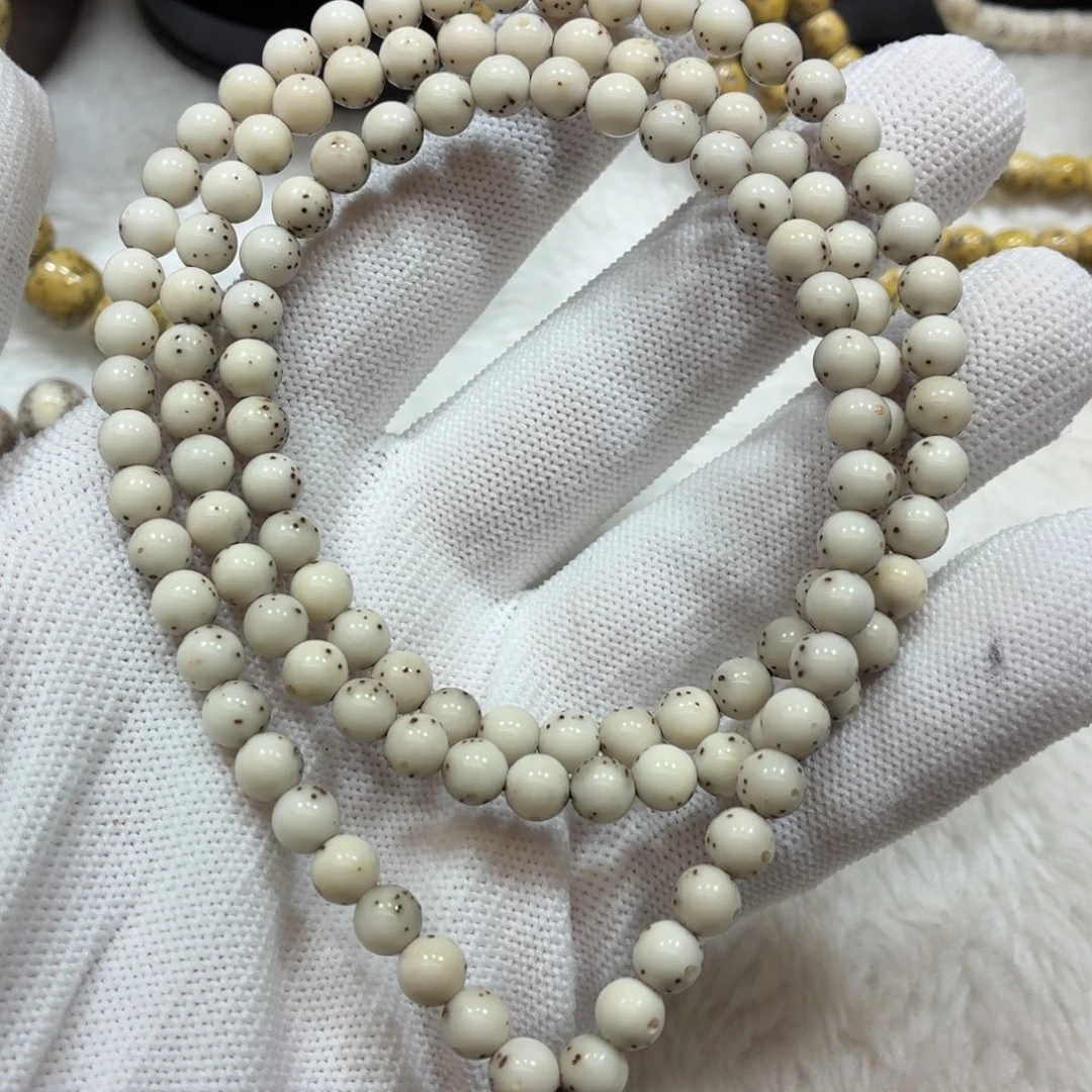 星月菩提手串瓷白6圆