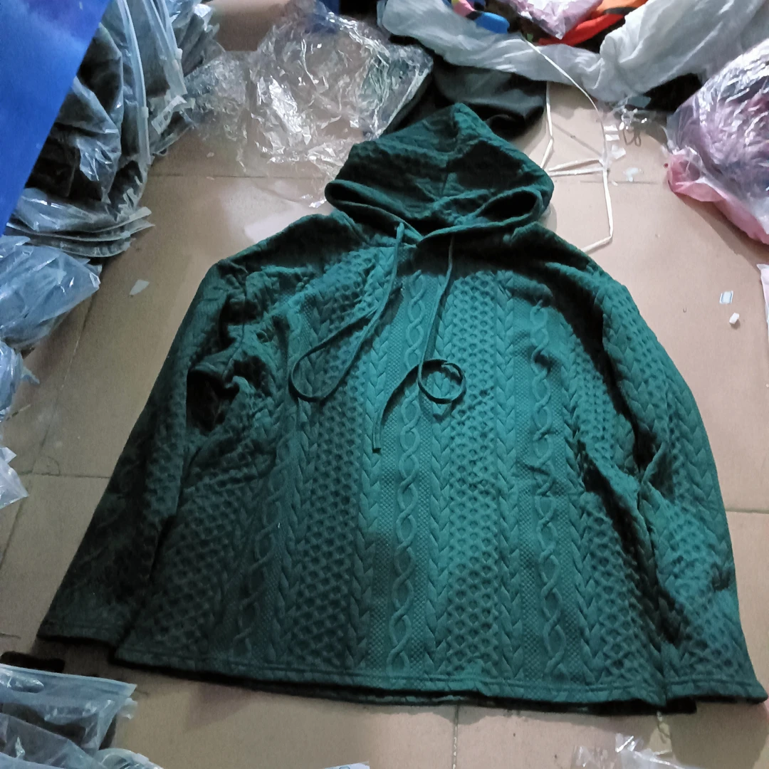 9253深绿色外贸没吊牌卫衣