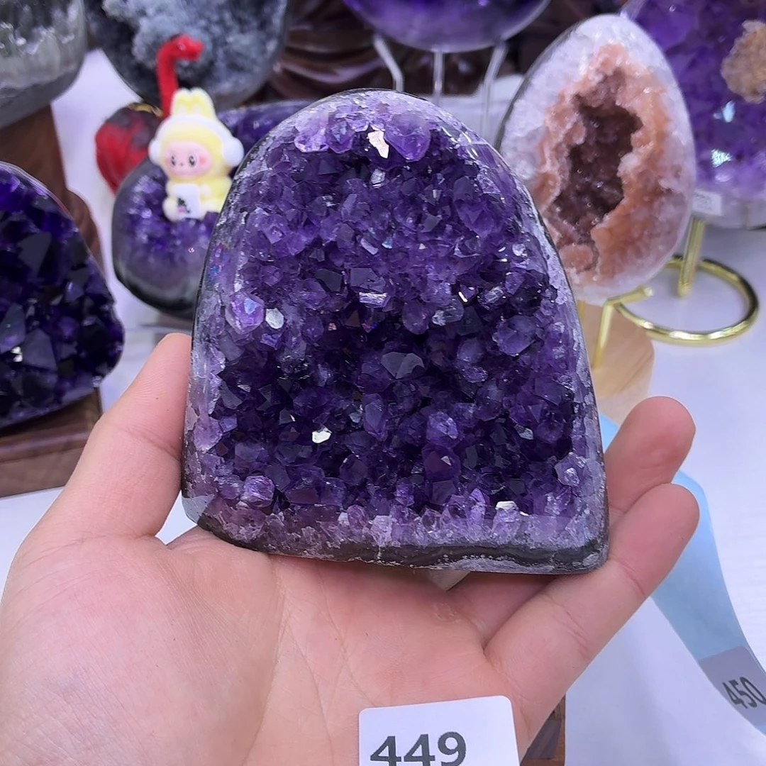 未镶嵌水晶大型摆件（非配饰）