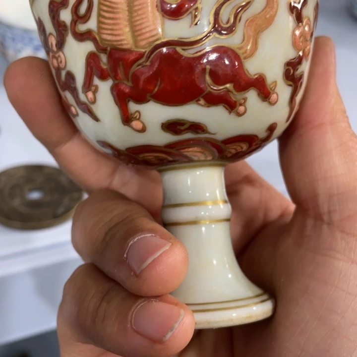 陶土百****长泛红杯子一个