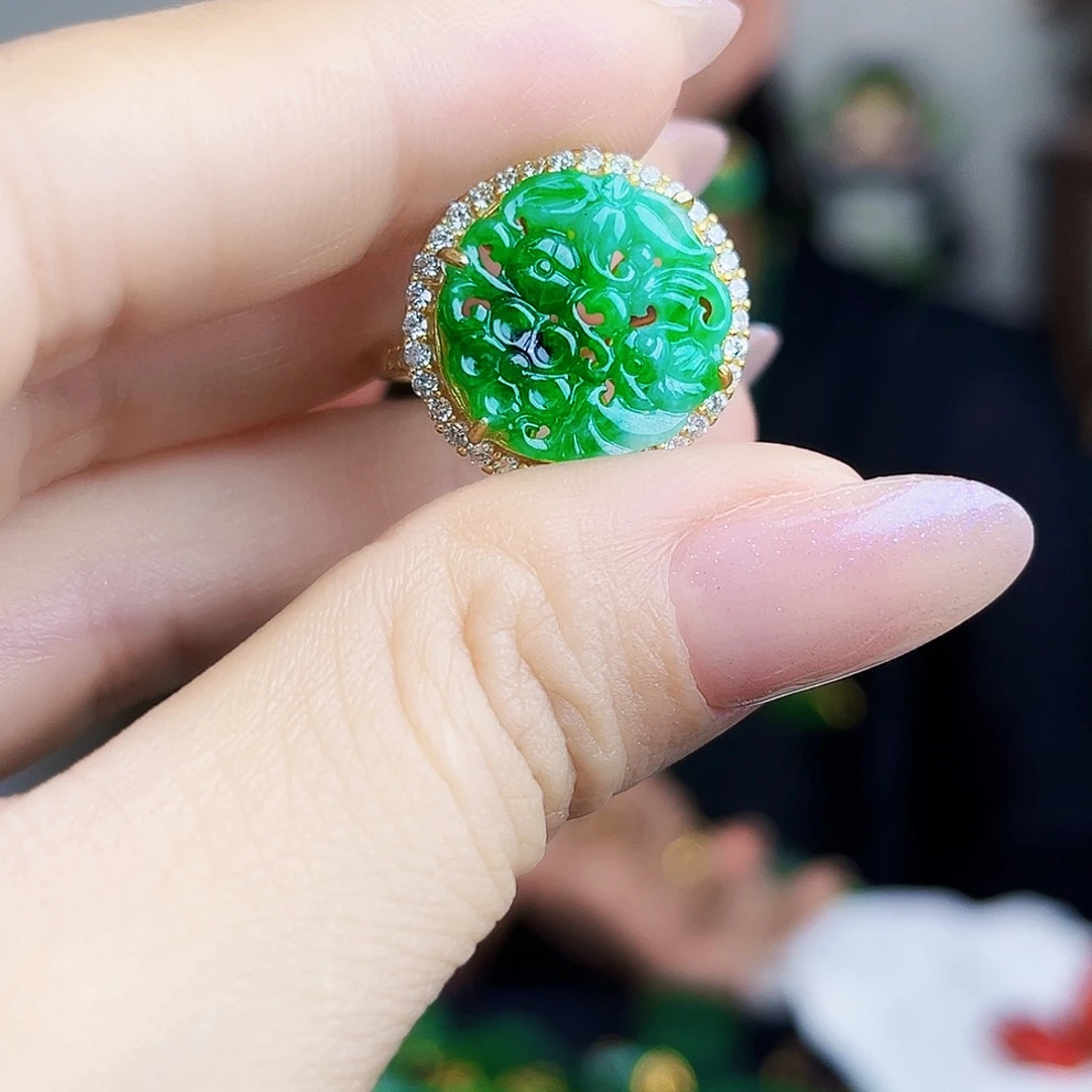 翡翠银S925镶嵌颈饰戒指