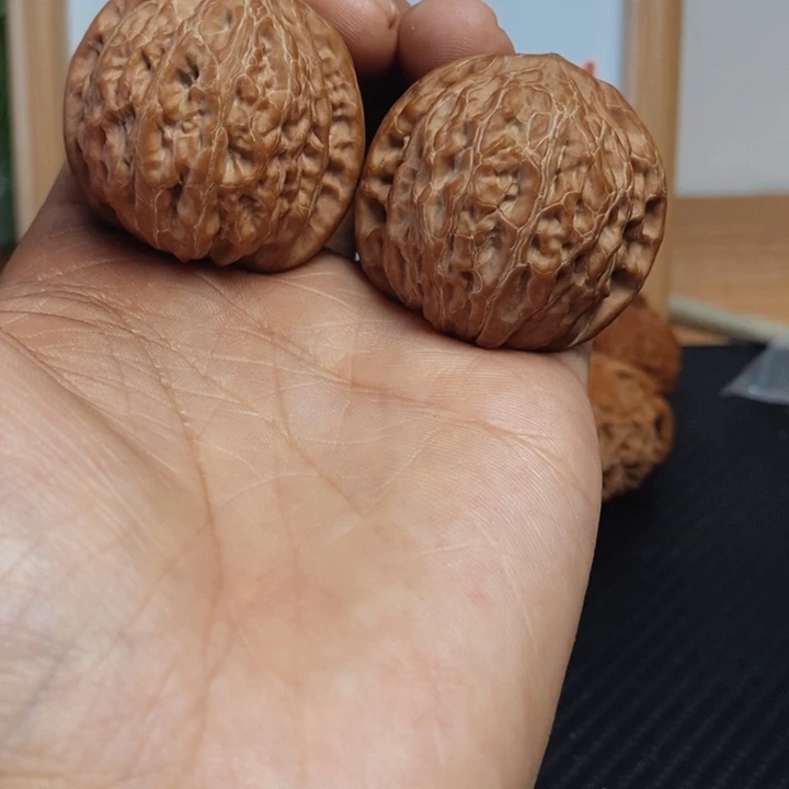 宝***缆大叶紫檀（黑酸枝木类）铁锤