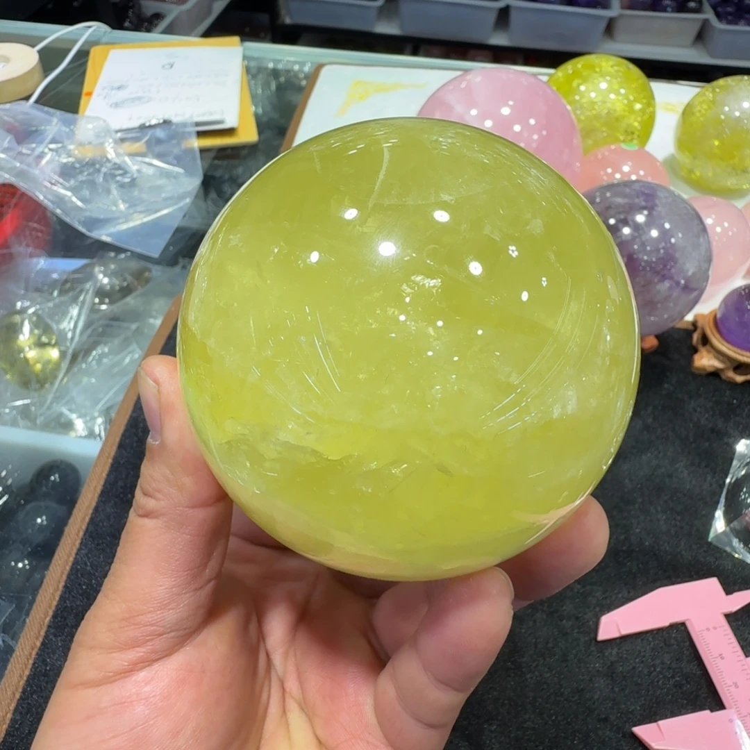 石材水晶球摆件9.2厘米