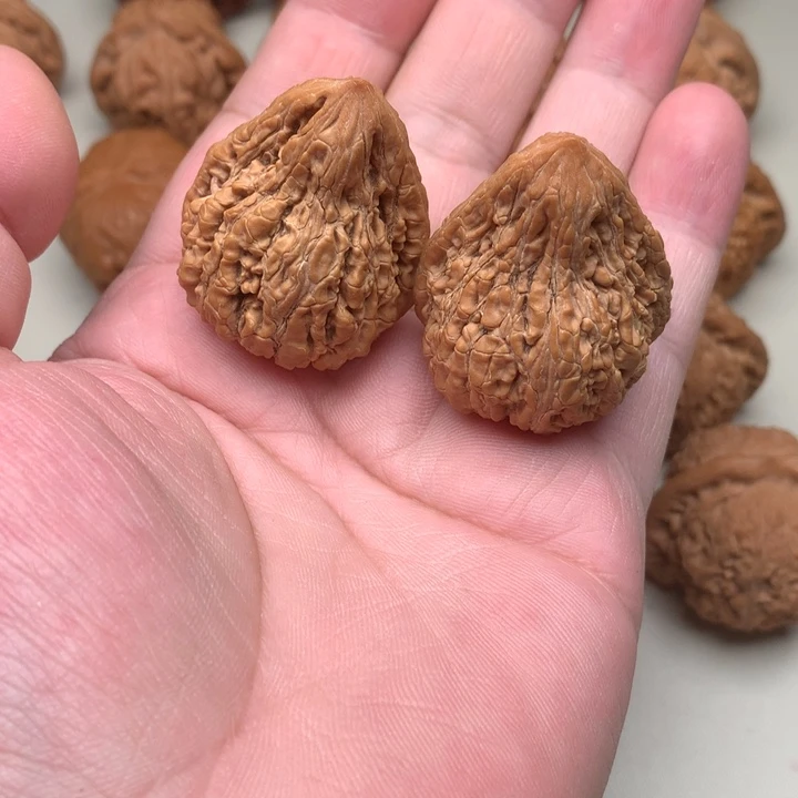 文玩核桃吊坠坐佛35