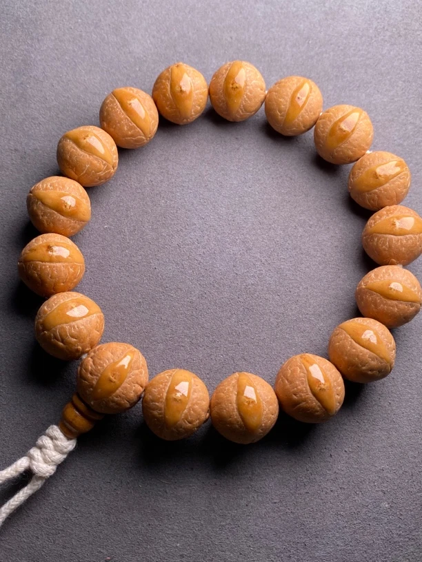 纯正尼泊尔凤眼菩提精品封眼15mm精品文玩手串高油高密正圆男女