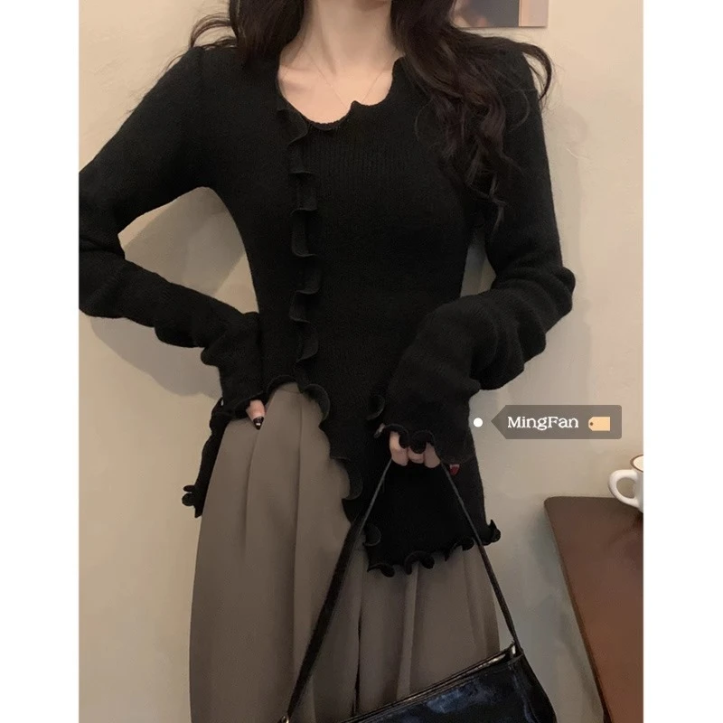 2023年新款秋冬女装小衫长袖打底衫木耳开叉针织衫早秋季短款上衣