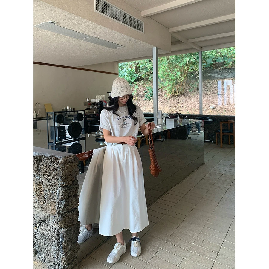 简约韩系狗狗印花短袖T恤女款夏季白色女2025春夏休闲圆领上衣