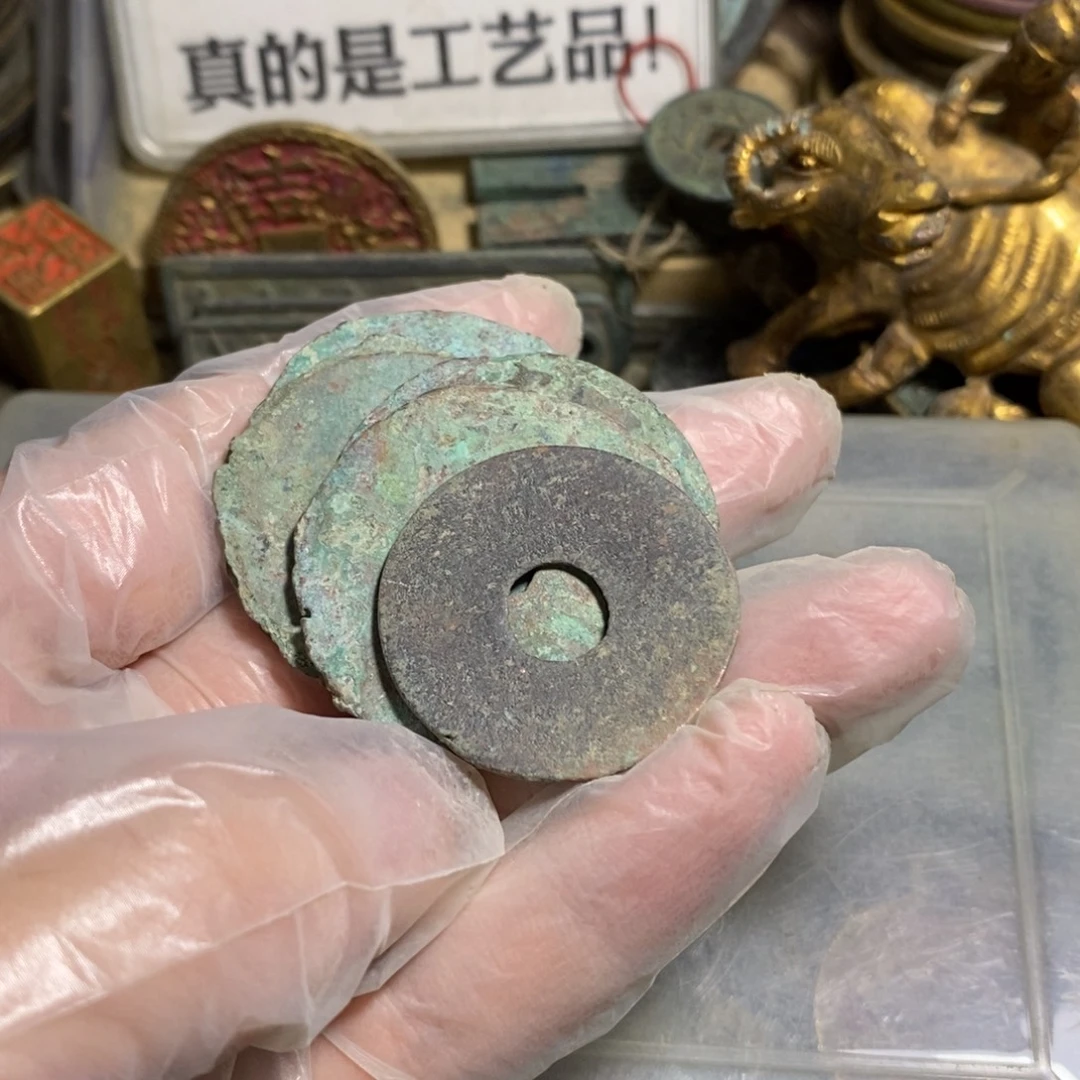 晓***岸铜现代工艺品学习币